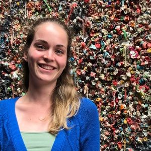 Meet your Posher, Nicole